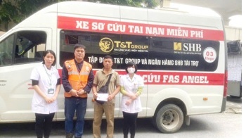 CHUYẾN XE 0 ĐỒNG SỐ 19 – LAN TỎA YÊU THƯƠNG ĐƯA BỆNH NHÂN VỀ BỆNH VIỆN ĐA KHOA SƠN LA CHUYẾN XE 0 ĐỒNG SỐ 19 – LAN TỎA YÊU THƯƠNG ĐƯA BỆNH NHÂN VỀ BỆNH VIỆN ĐA KHOA SƠN LA