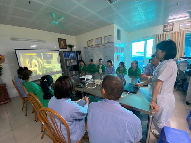 TRUYỀN THÔNG GIÁO DỤC SỨC KHỎE CHO NGƯỜI BỆNH, NGƯỜI NHÀ NGƯỜI BỆNH KHOA RĂNG HÀM MẶT