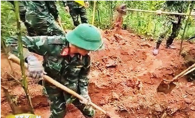 CHIẾN DỊCH 500 NGÀY ĐẾM TÌM KIẾM, QUY TẬP VÀ XÁC ĐỊNH DANH TÍNH HÀI CỐT LIỆT SỸ CHIẾN DỊCH 500 NGÀY ĐẾM TÌM KIẾM, QUY TẬP VÀ XÁC ĐỊNH DANH TÍNH HÀI CỐT LIỆT SỸ