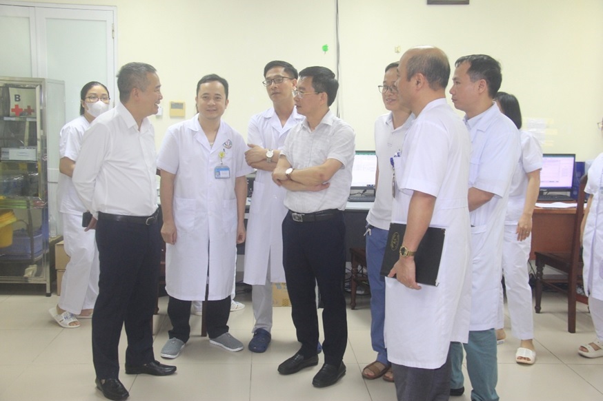 TIẾP VÀ LÀM VIỆC VỚI BỆNH VIỆN ĐẠI HỌC Y HÀ NỘI VỀ KHẢO SÁT HỖ TRỢ ĐÀO TẠO & CHUYỂN GIAO KỸ THUẬT