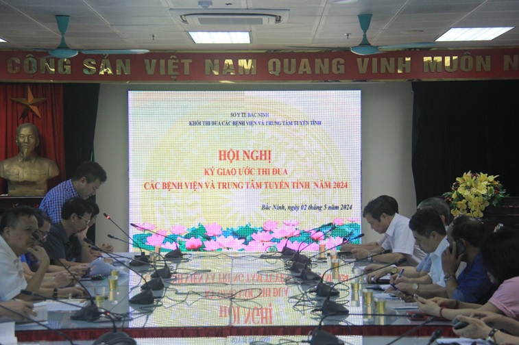 KÍ GIAO ƯỚC THI ĐUA CÁC BỆNH VIỆN VÀ TRUNG TÂM TUYẾN TỈNH NĂM 2024