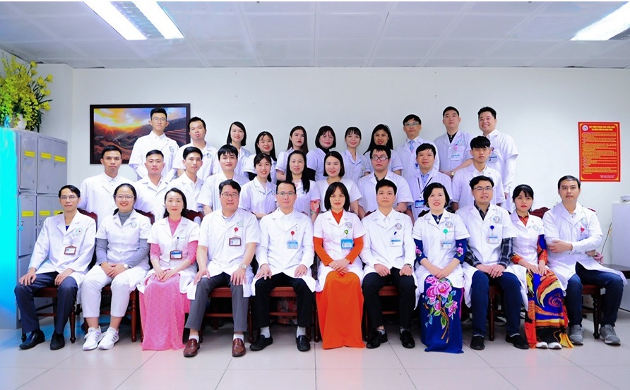 NHỮNG VẦN THƠ TRI ÂN GỬI  ĐỘI NGŨ NHÂN VIÊN Y TẾ TRUNG TÂM TIM MẠCH