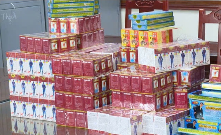 BỘ Y TẾ YÊU CẦU TĂNG CƯỜNG KIỂM TRA, GIÁM SÁT KÊ ĐƠN THUỐC, SỮA, THỰC PHẨM CHỨC NĂNG